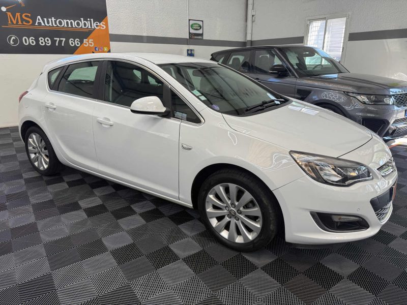 OPEL ASTRA 2015