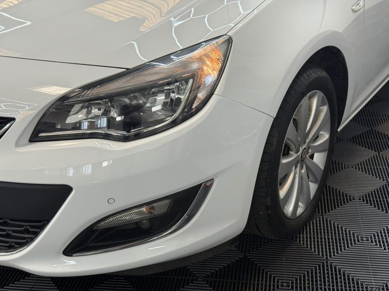 OPEL ASTRA 2015