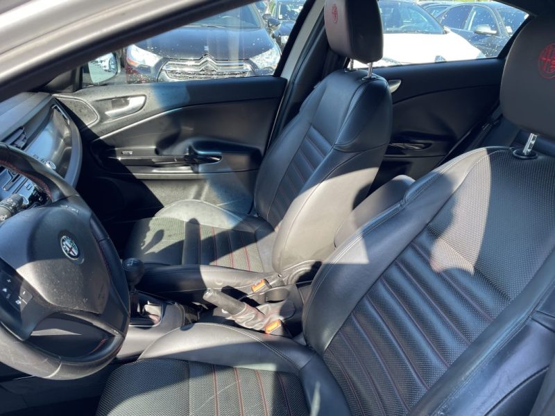 ALFA ROMEO GIULIETTA 2011