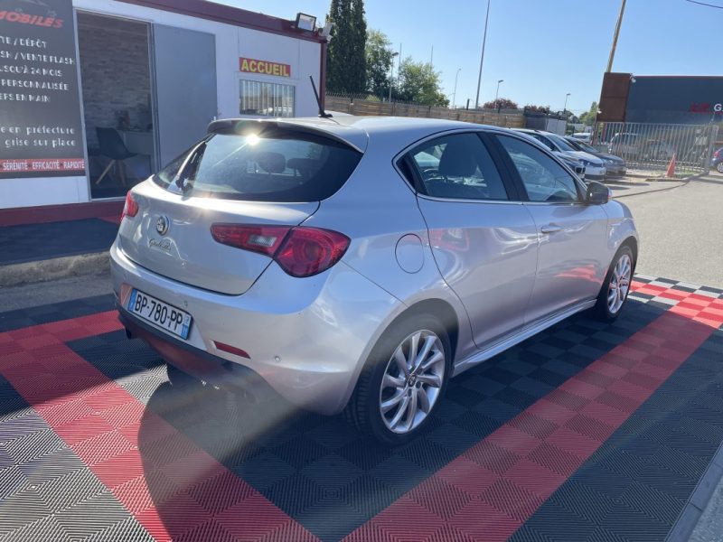 ALFA ROMEO GIULIETTA 2011