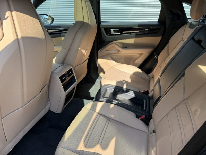 PORSCHE CAYENNE COUPÉ E-HYBRID 462cv