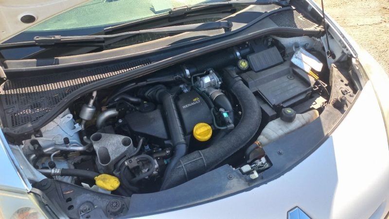 RENAULT CLIO 1ER MAIN TVA 2011