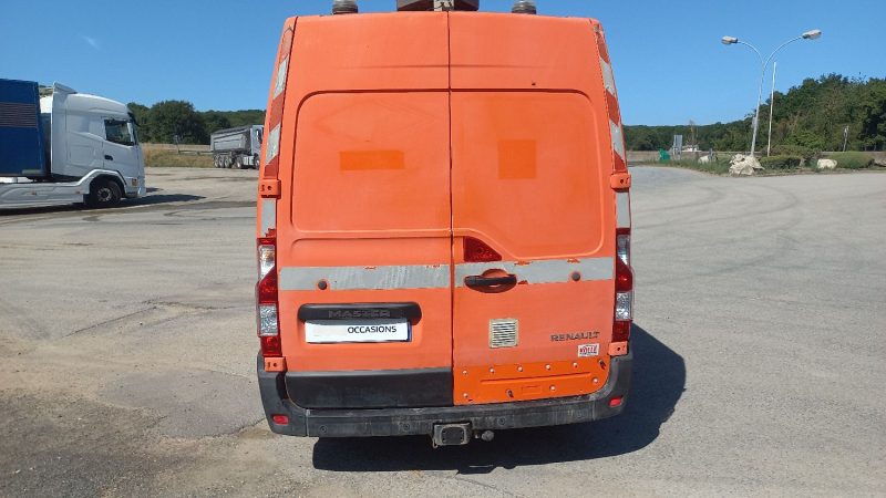 RENAULT MASTER T PLACER 1ER MAIN 2011