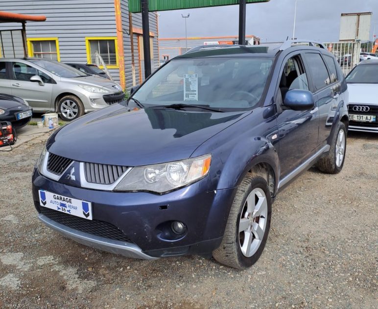 MITSUBISHI OUTLANDER II 2009