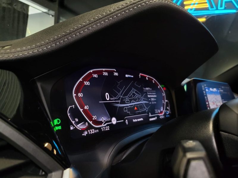 BMW SERIE 3 330E 292ch M-SPORT X DRIVE G20 / TOIT OUVRANT + CAMERA 360° + CUIR COMPLET + TETE HAUTE 