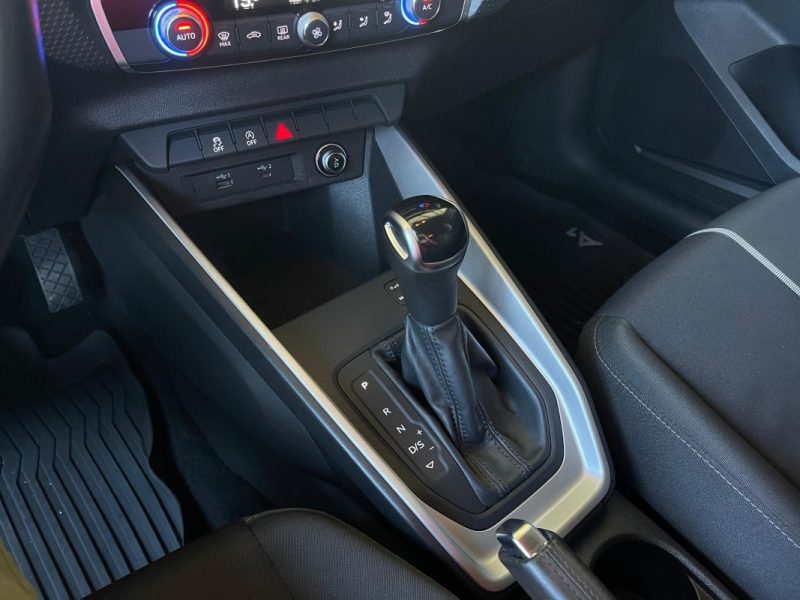 STOCK -A VENDRE - AUDI A1 SPORTBACK 