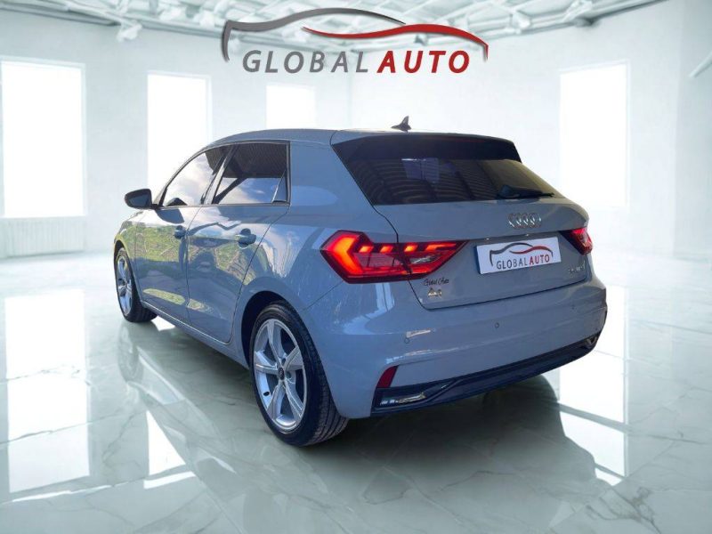 STOCK -A VENDRE - AUDI A1 SPORTBACK 