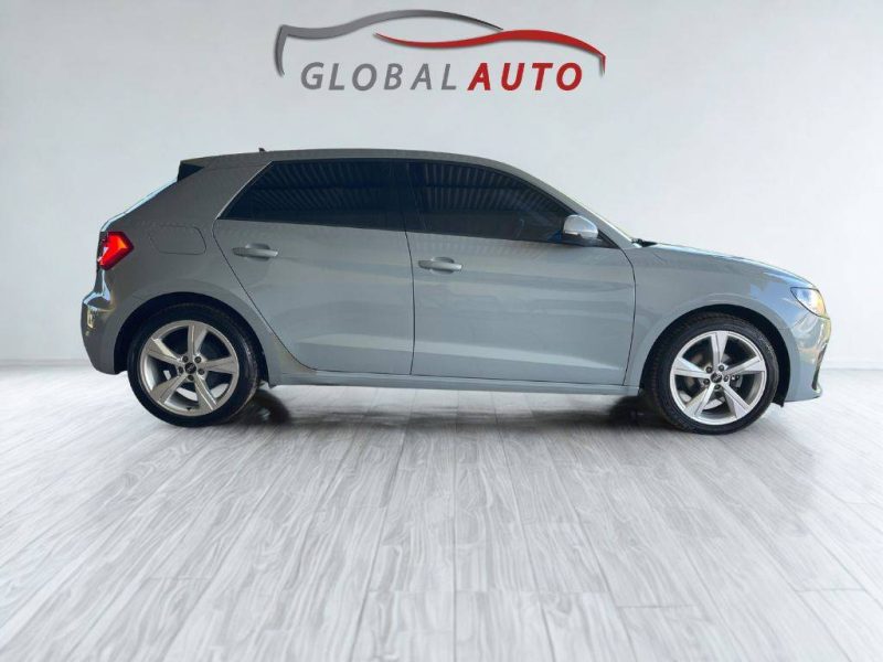 STOCK -A VENDRE - AUDI A1 SPORTBACK 