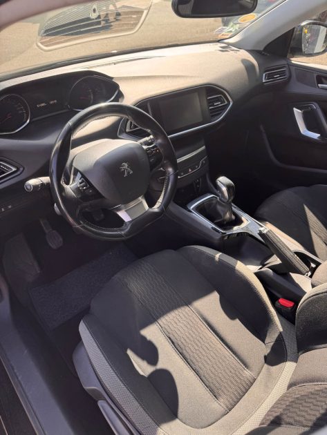 PEUGEOT 308 1.6 hdi 100cv Style 