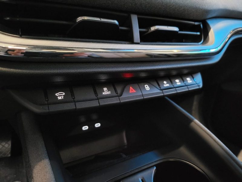 SKODA ENYAQ iV60 180ch / TOIT PANO / LUMIERE D'AMBIANCE / CAMERA DE RECUL / CARPLAY 