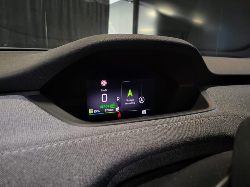 SKODA ENYAQ iV60 180ch / TOIT PANO / LUMIERE D'AMBIANCE / CAMERA DE RECUL / CARPLAY 