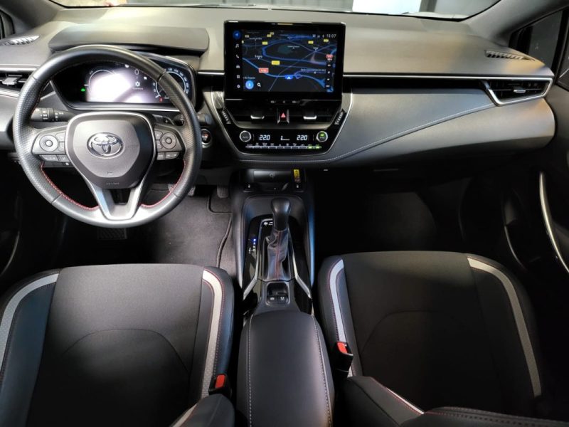 TOYOTA COROLLA 2.0 196ch GR Sport / CAMERA DE RECUL / SIEGES CHAUFFANTS / CARPLAY / SUIVI TOYOTA 
