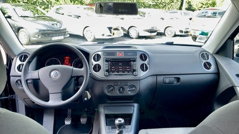 VOLKSWAGEN TIGUAN 4Motion 2.0L TDi 140cv ConfortLine / Révisée&Garantie 