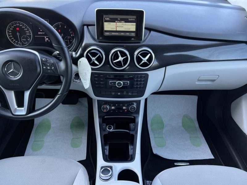 MERCEDES CLASSE B II 180 1.6 122 Cv BOITE AUTOMATIQUE BVA7 / CAMERA RECUL CRIT AIR 1 - GARANTIE 1 AN