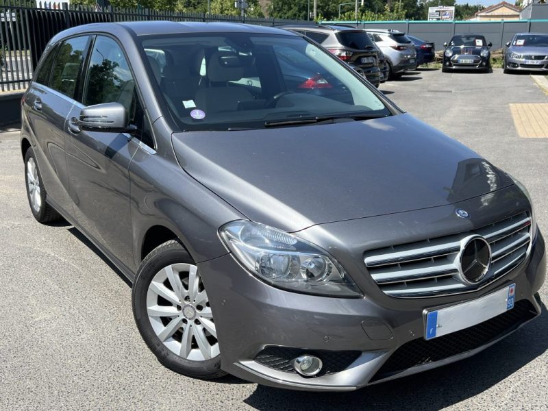 MERCEDES CLASSE B II 180 1.6 122 Cv BOITE AUTOMATIQUE BVA7 / CAMERA RECUL CRIT AIR 1 - GARANTIE 1 AN