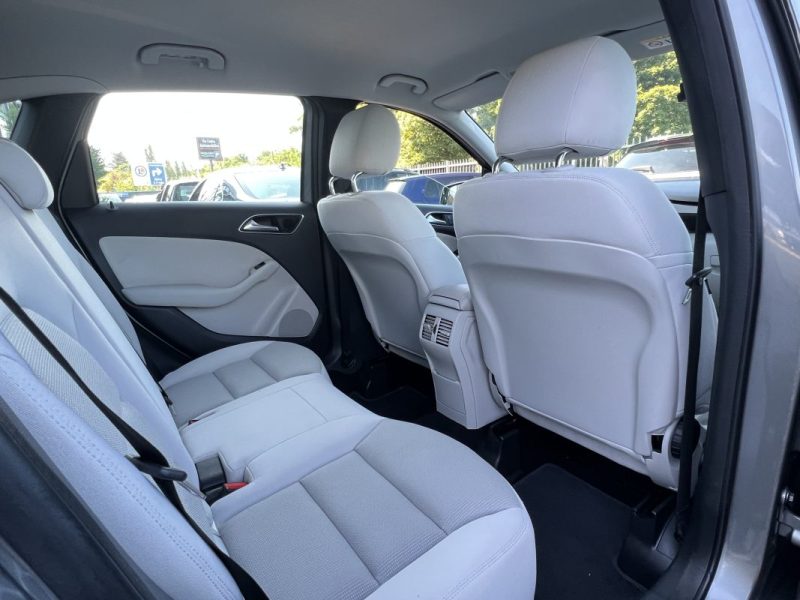 MERCEDES CLASSE B II 180 1.6 122 Cv BOITE AUTOMATIQUE BVA7 / CAMERA RECUL CRIT AIR 1 - GARANTIE 1 AN