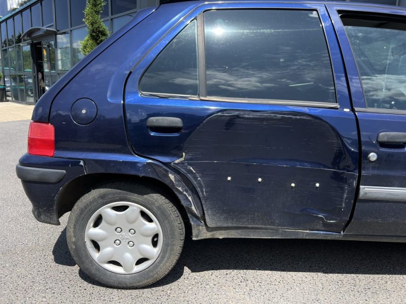 PEUGEOT 106 FRAIS A PREVOIR / VENTE EN ETAT - 1.1 60 Cv COLOR LINE