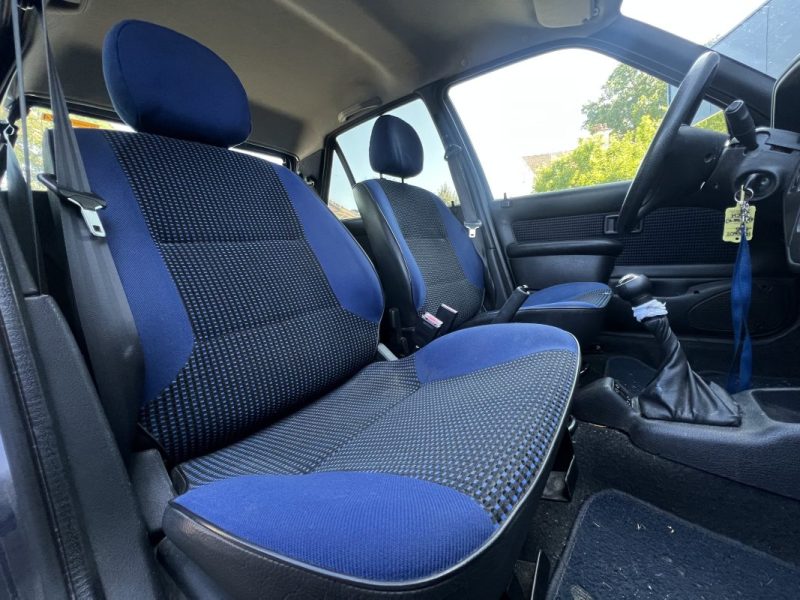 PEUGEOT 106 FRAIS A PREVOIR / VENTE EN ETAT - 1.1 60 Cv COLOR LINE