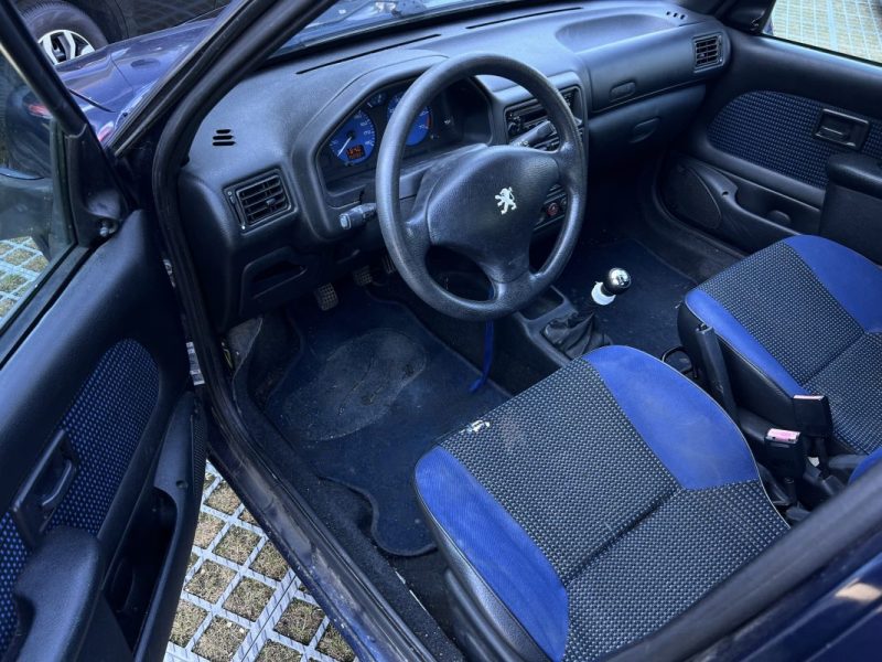 PEUGEOT 106 FRAIS A PREVOIR / VENTE EN ETAT - 1.1 60 Cv COLOR LINE