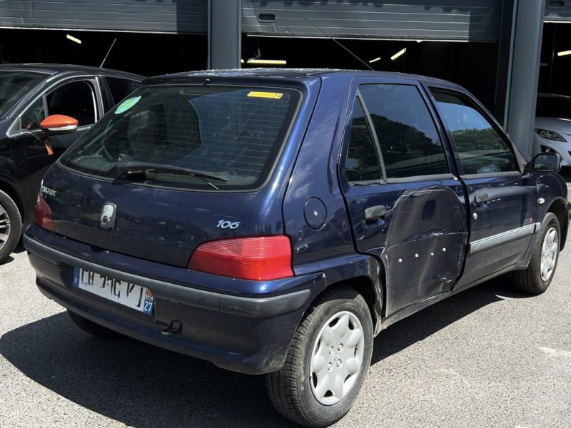 PEUGEOT 106 FRAIS A PREVOIR / VENTE EN ETAT - 1.1 60 Cv COLOR LINE