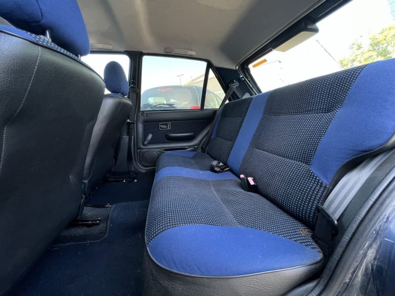 PEUGEOT 106 FRAIS A PREVOIR / VENTE EN ETAT - 1.1 60 Cv COLOR LINE