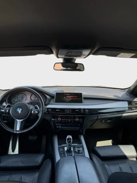 B.M.W. X5 2015 PACK M