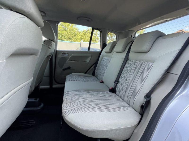 FORD FUSION 1.6 100 Cv CLIMATISATION AUTO BLUETOOTH PAIEMENT 4x CV POSSIBLE - GARANTIE 1 AN