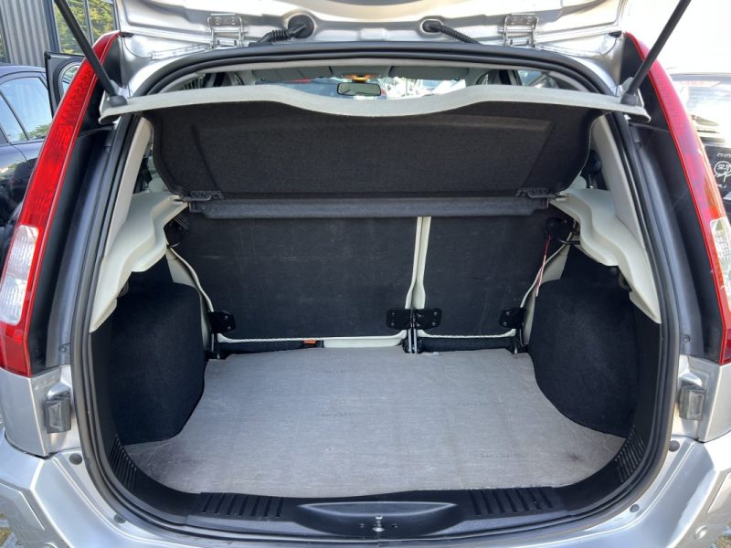 FORD FUSION 1.6 100 Cv CLIMATISATION AUTO BLUETOOTH PAIEMENT 4x CV POSSIBLE - GARANTIE 1 AN