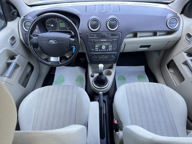 FORD FUSION 1.6 100 Cv CLIMATISATION AUTO BLUETOOTH PAIEMENT 4x CV POSSIBLE - GARANTIE 1 AN