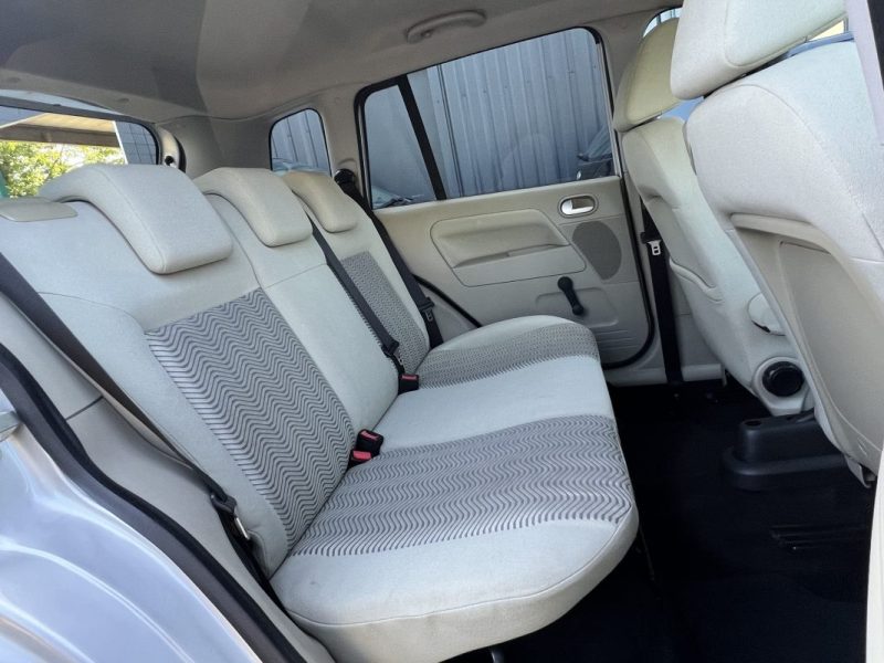 FORD FUSION 1.6 100 Cv CLIMATISATION AUTO BLUETOOTH PAIEMENT 4x CV POSSIBLE - GARANTIE 1 AN