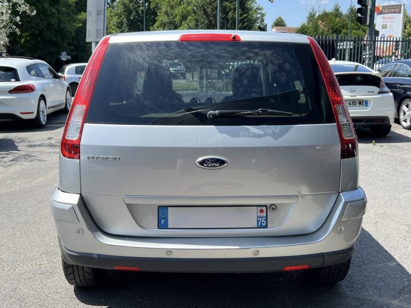 FORD FUSION 1.6 100 Cv CLIMATISATION AUTO BLUETOOTH PAIEMENT 4x CV POSSIBLE - GARANTIE 1 AN