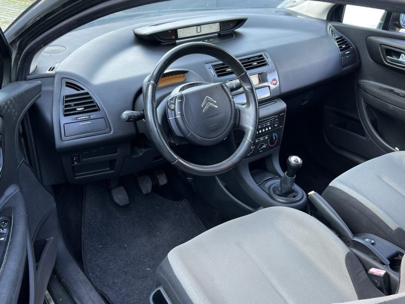 CITROEN C4 VENTE EN ETAT / FRAIS A PREVOIR 1.4 i 90 Cv 71 100 Kms