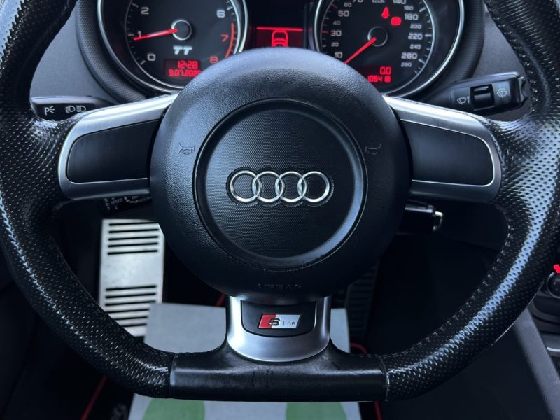 AUDI TT COUPE S-LINE 2.0 TFSI 200 Cv APPLE CARPLAY & ANDROID / INTERIEUR CUIR GPS - GARANTIE 1 AN