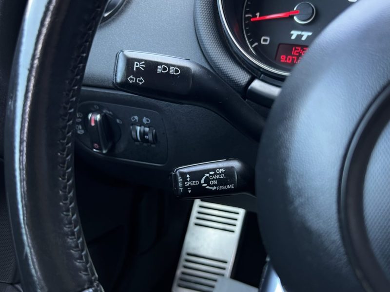 AUDI TT COUPE S-LINE 2.0 TFSI 200 Cv APPLE CARPLAY & ANDROID / INTERIEUR CUIR GPS - GARANTIE 1 AN