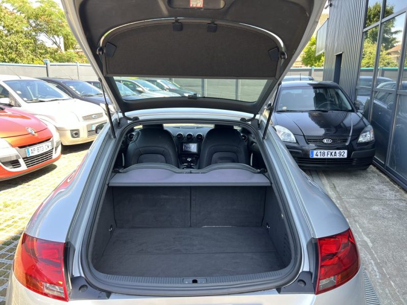 AUDI TT COUPE S-LINE 2.0 TFSI 200 Cv APPLE CARPLAY & ANDROID / INTERIEUR CUIR GPS - GARANTIE 1 AN