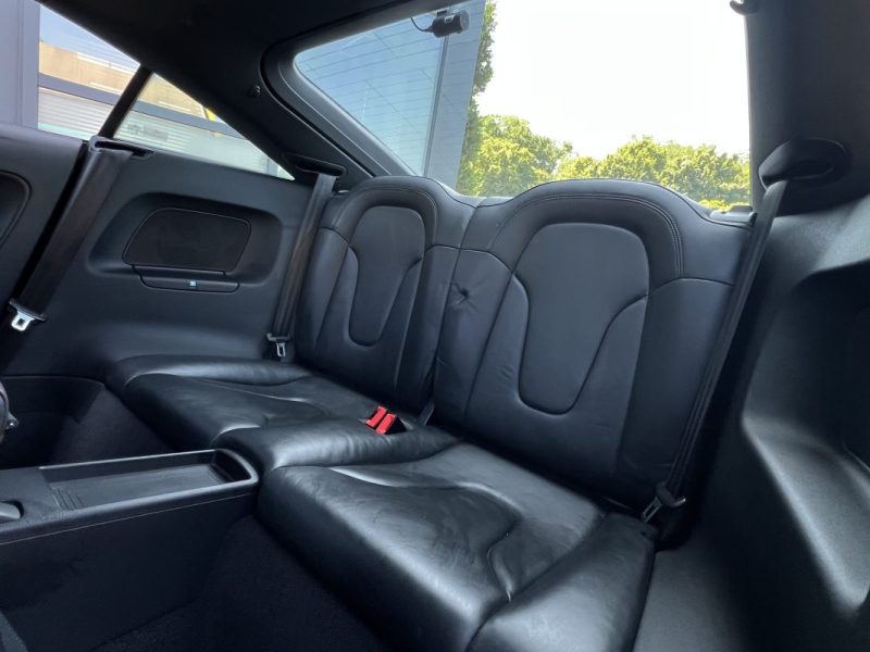 AUDI TT COUPE S-LINE 2.0 TFSI 200 Cv APPLE CARPLAY & ANDROID / INTERIEUR CUIR GPS - GARANTIE 1 AN