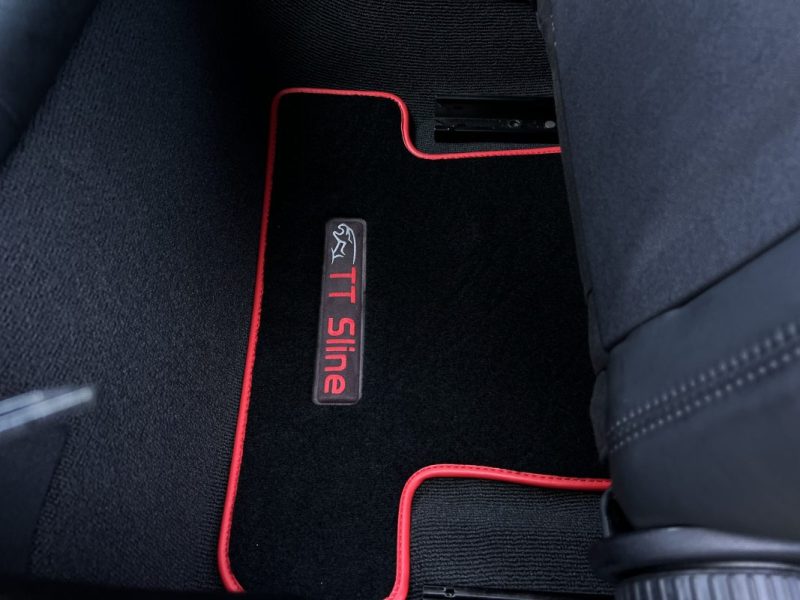 AUDI TT COUPE S-LINE 2.0 TFSI 200 Cv APPLE CARPLAY & ANDROID / INTERIEUR CUIR GPS - GARANTIE 1 AN