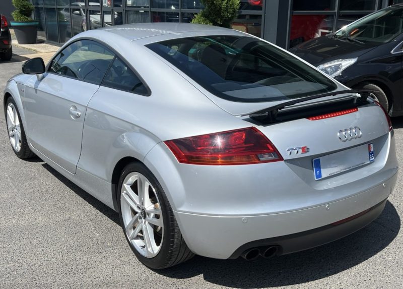 AUDI TT COUPE S-LINE 2.0 TFSI 200 Cv APPLE CARPLAY & ANDROID / INTERIEUR CUIR GPS - GARANTIE 1 AN