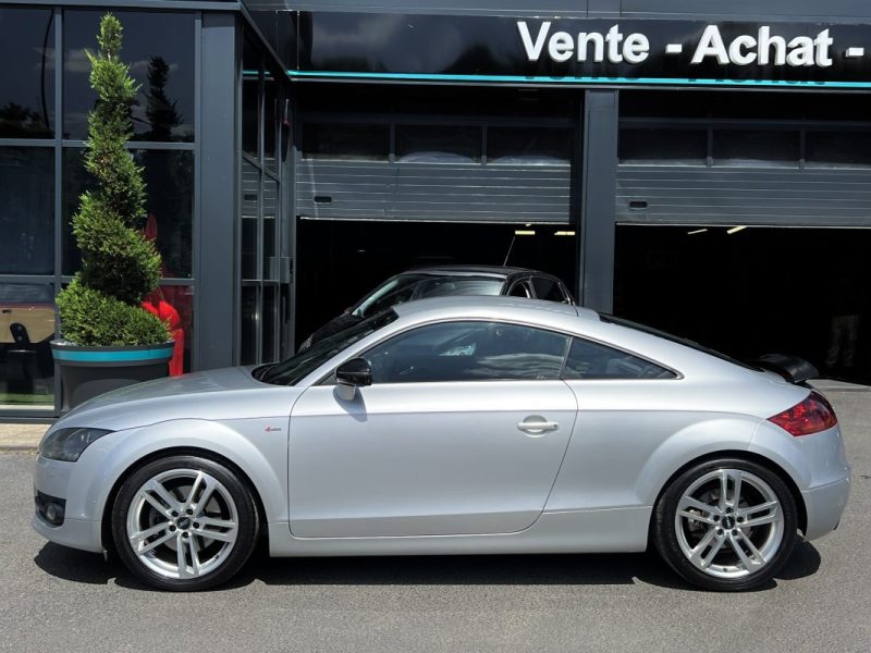 AUDI TT COUPE S-LINE 2.0 TFSI 200 Cv APPLE CARPLAY & ANDROID / INTERIEUR CUIR GPS - GARANTIE 1 AN
