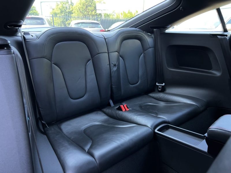 AUDI TT COUPE S-LINE 2.0 TFSI 200 Cv APPLE CARPLAY & ANDROID / INTERIEUR CUIR GPS - GARANTIE 1 AN