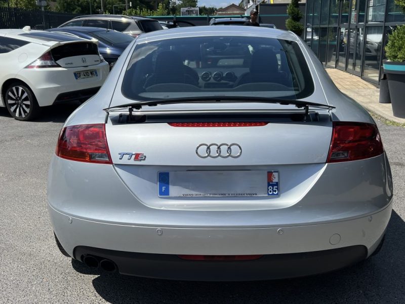 AUDI TT COUPE S-LINE 2.0 TFSI 200 Cv APPLE CARPLAY & ANDROID / INTERIEUR CUIR GPS - GARANTIE 1 AN