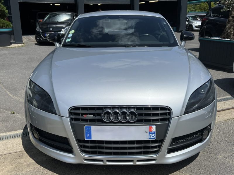 AUDI TT COUPE S-LINE 2.0 TFSI 200 Cv APPLE CARPLAY & ANDROID / INTERIEUR CUIR GPS - GARANTIE 1 AN