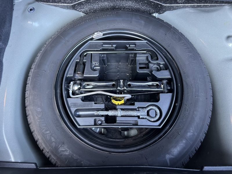 PEUGEOT 208 PHASE 2 ROLLAND GAROS 1.2 110 Cv BOITE AUTO / APPLE CARPLAY & ANDROID - GARANTIE 1 AN