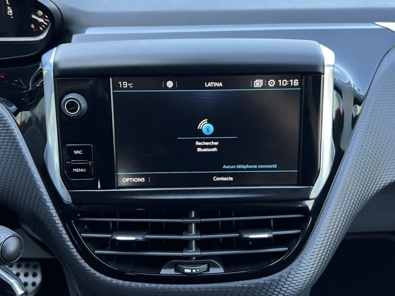 PEUGEOT 208 PHASE 2 ROLLAND GAROS 1.2 110 Cv BOITE AUTO / APPLE CARPLAY & ANDROID - GARANTIE 1 AN