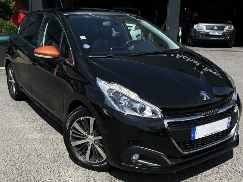 PEUGEOT 208 PHASE 2 ROLLAND GAROS 1.2 110 Cv BOITE AUTO / APPLE CARPLAY & ANDROID - GARANTIE 1 AN