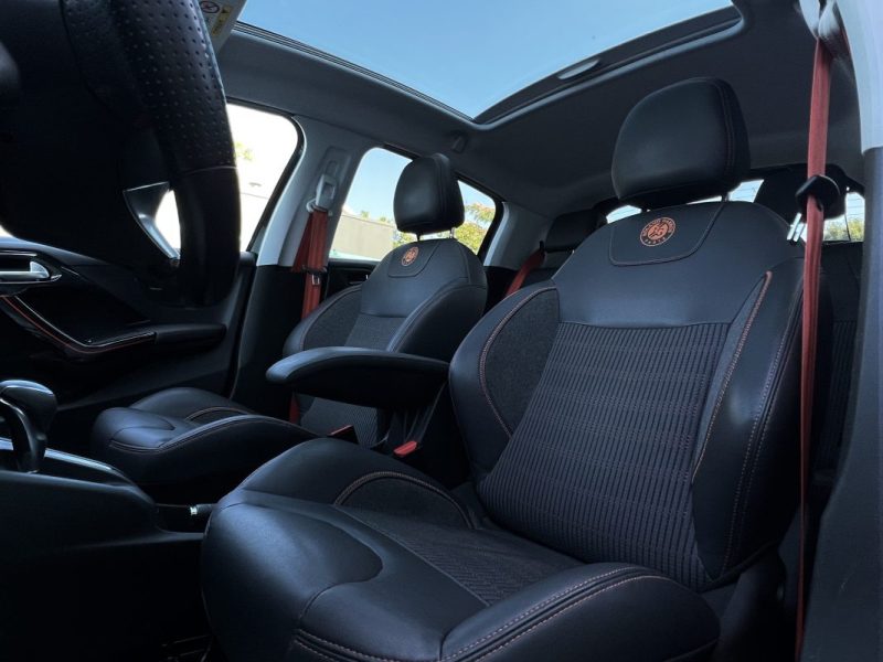 PEUGEOT 208 PHASE 2 ROLLAND GAROS 1.2 110 Cv BOITE AUTO / APPLE CARPLAY & ANDROID - GARANTIE 1 AN