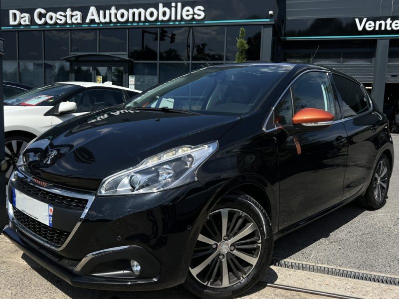 PEUGEOT 208 PHASE 2 ROLLAND GAROS 1.2 110 Cv BOITE AUTO / APPLE CARPLAY & ANDROID - GARANTIE 1 AN