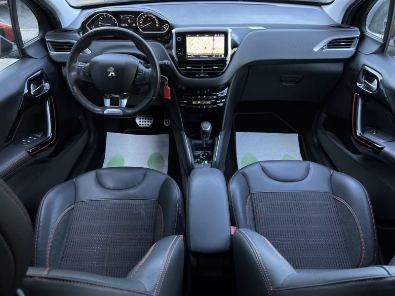 PEUGEOT 208 PHASE 2 ROLLAND GAROS 1.2 110 Cv BOITE AUTO / APPLE CARPLAY & ANDROID - GARANTIE 1 AN