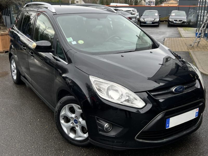 FORD GRAND C-MAX 1.6 TDCI 115 Cv 7 PLACES / 98 600 Kms CRIT AIR 2 - GARANTIE 1 AN