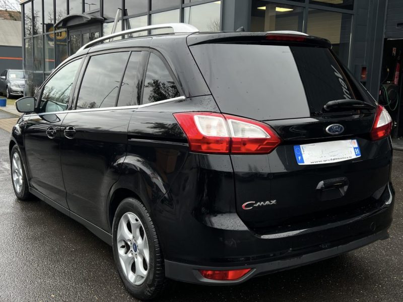FORD GRAND C-MAX 1.6 TDCI 115 Cv 7 PLACES / 98 600 Kms CRIT AIR 2 - GARANTIE 1 AN